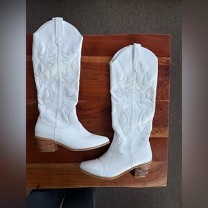 Billini Urson White Cowgirl Boots